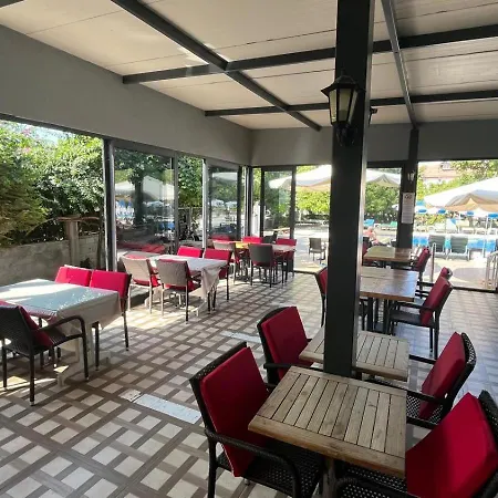Tugay Otel