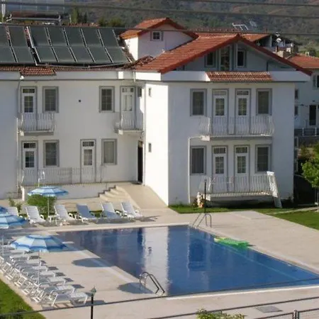 Otel Tugay 2*
